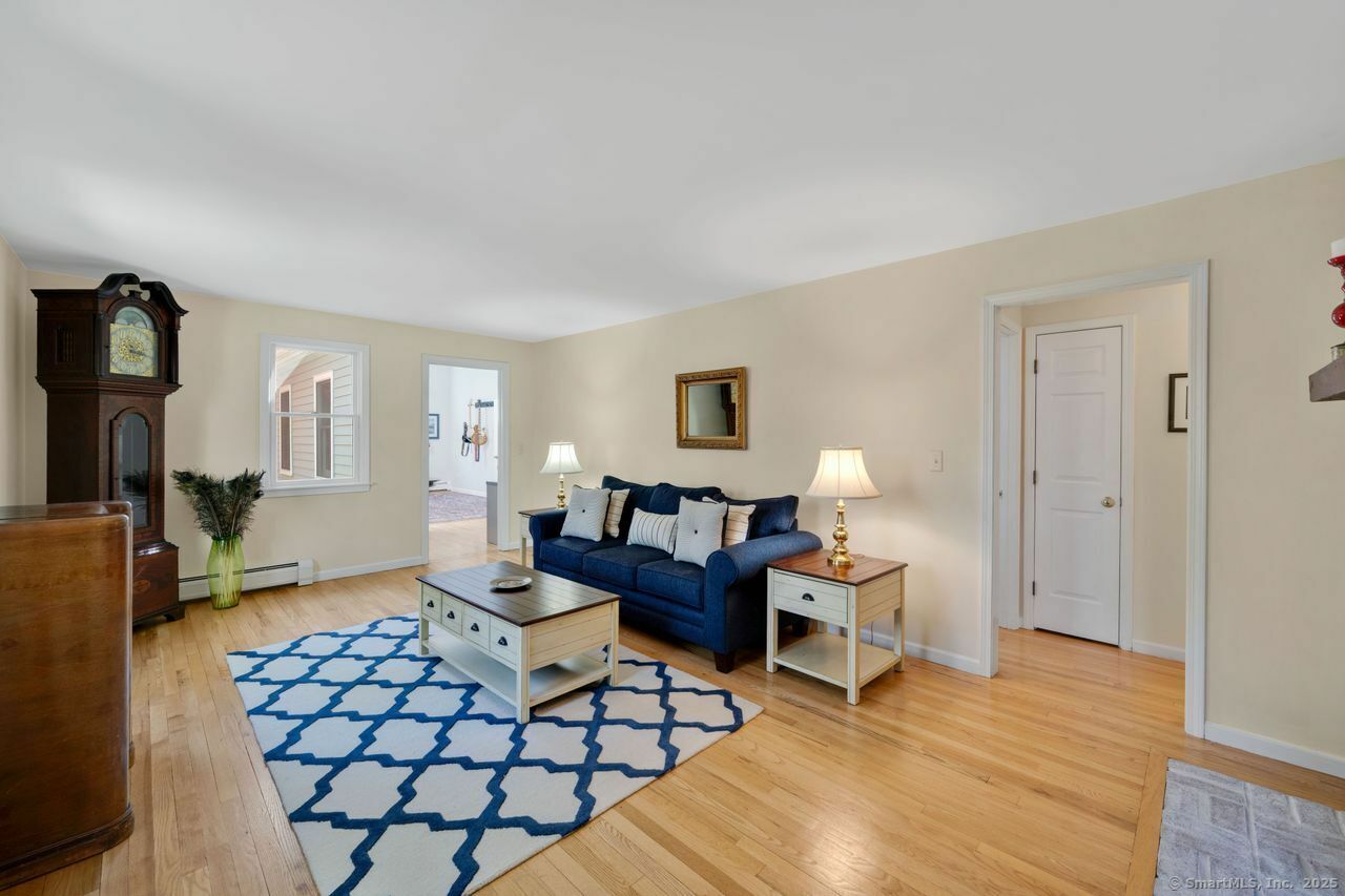 Property Photo: 431 Fan Hill Road CT 06468