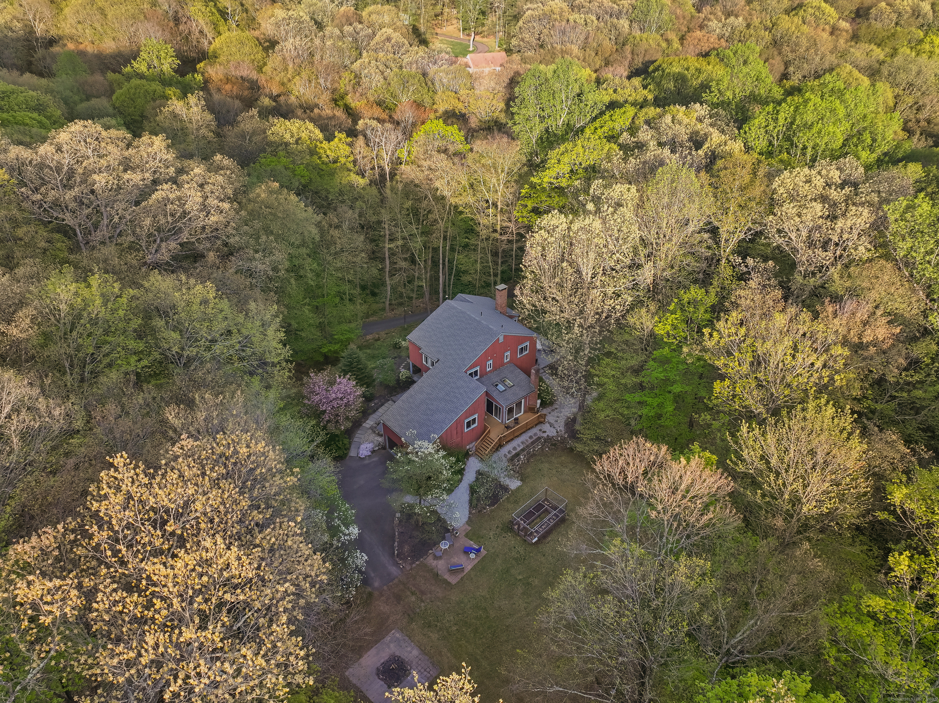 Property Photo: 14 Parsons Lane CT 06896