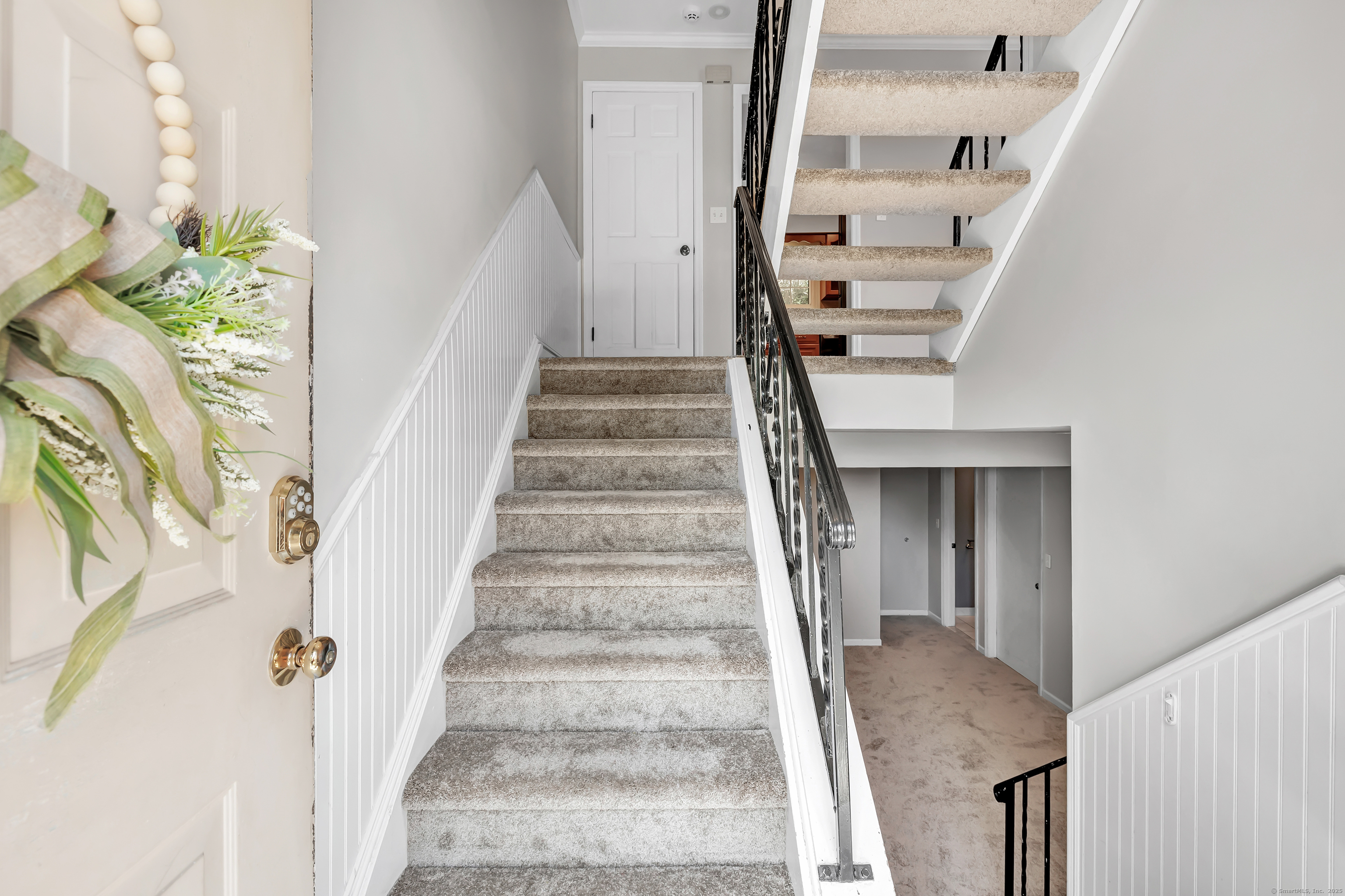 Property Photo: 44 Columbus Place 2 CT 06907