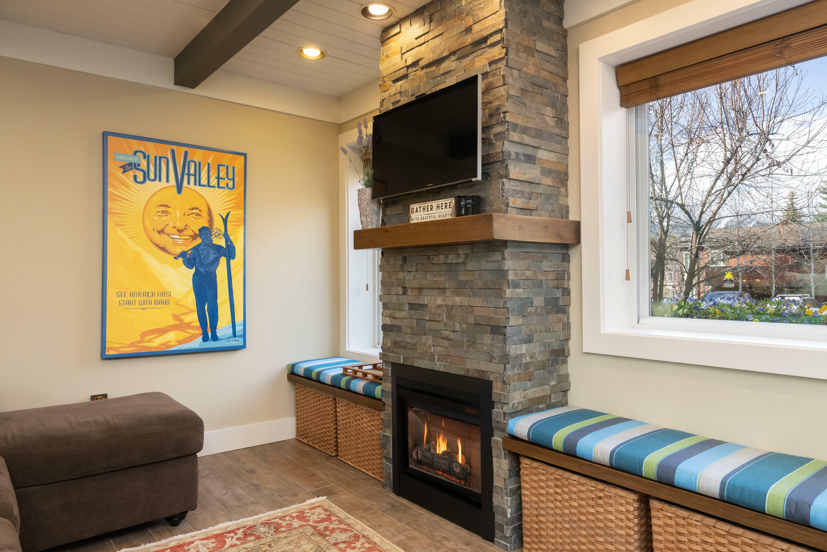 Property Photo:  1110 Atelier Condo Dr  ID 83353 