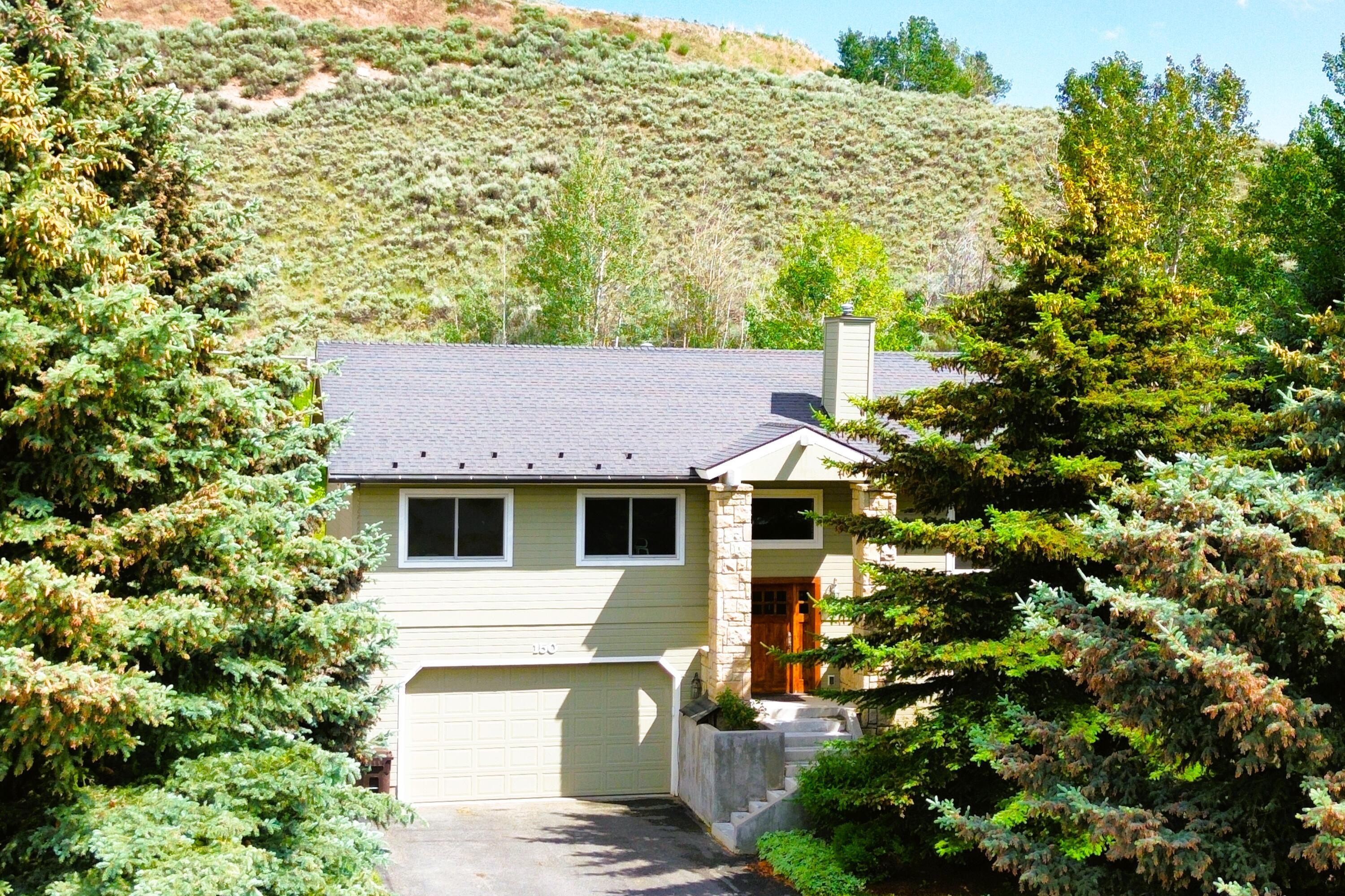 Property Photo: 150 Sunrise Ranch Rd ID 83313