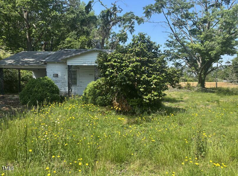 Property Photo: 5226 Creech Road NC 27851