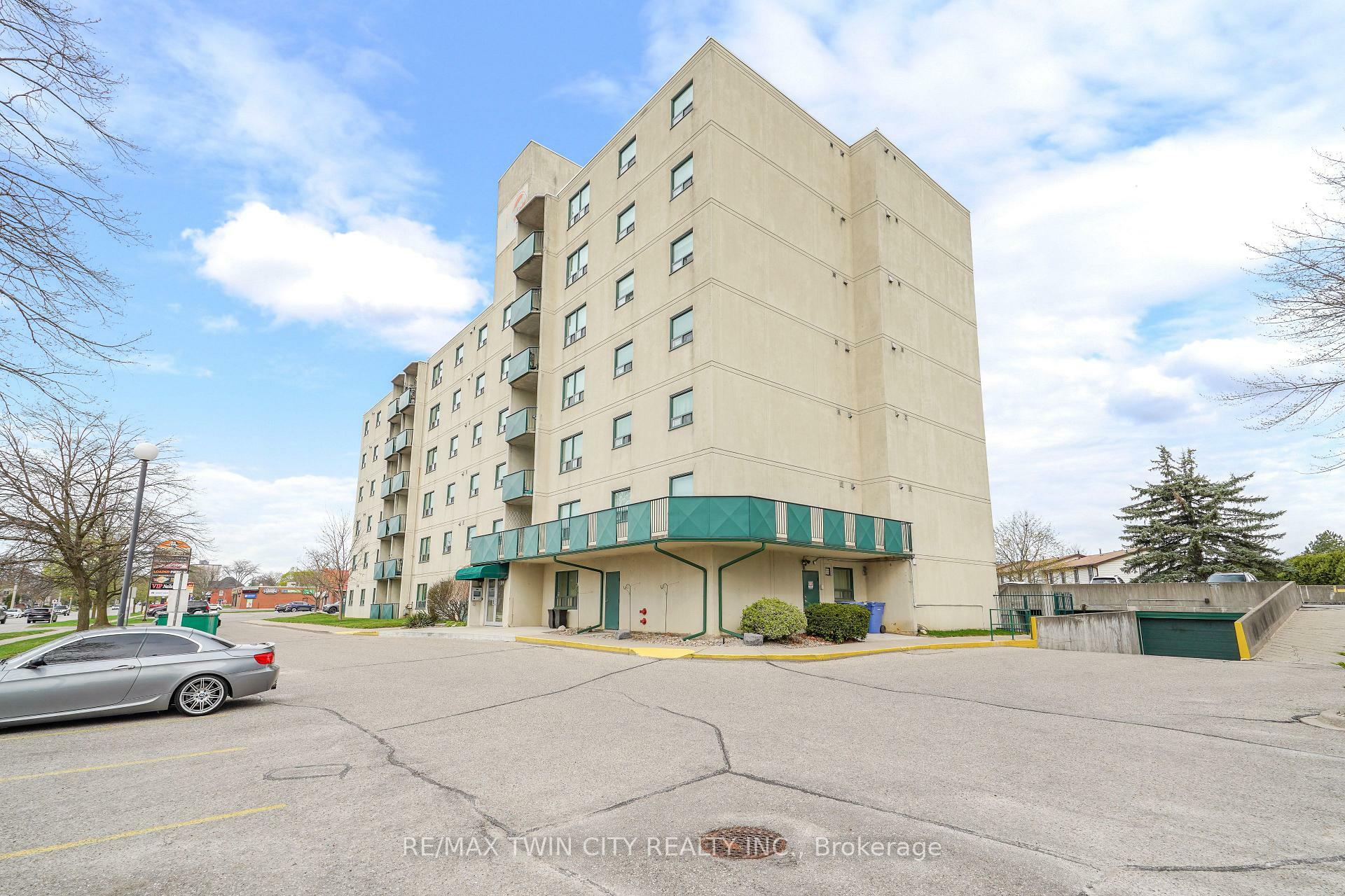 Property Photo: 421 Fairview Drive 506 ON N3R 7M3