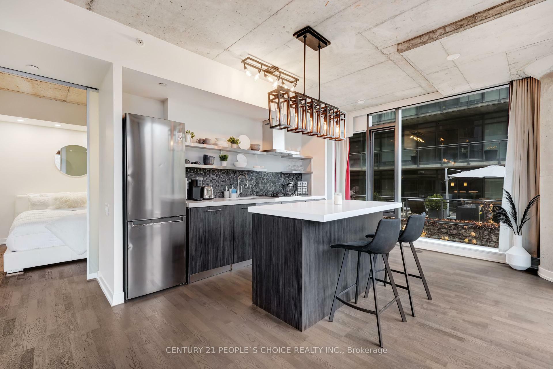 Property Photo: 560 King Street W 305 ON M5V 1M3
