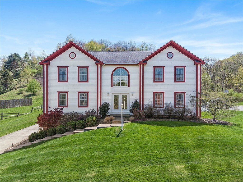107 Woodbine Drive  Cranberry Twp PA 16066 photo