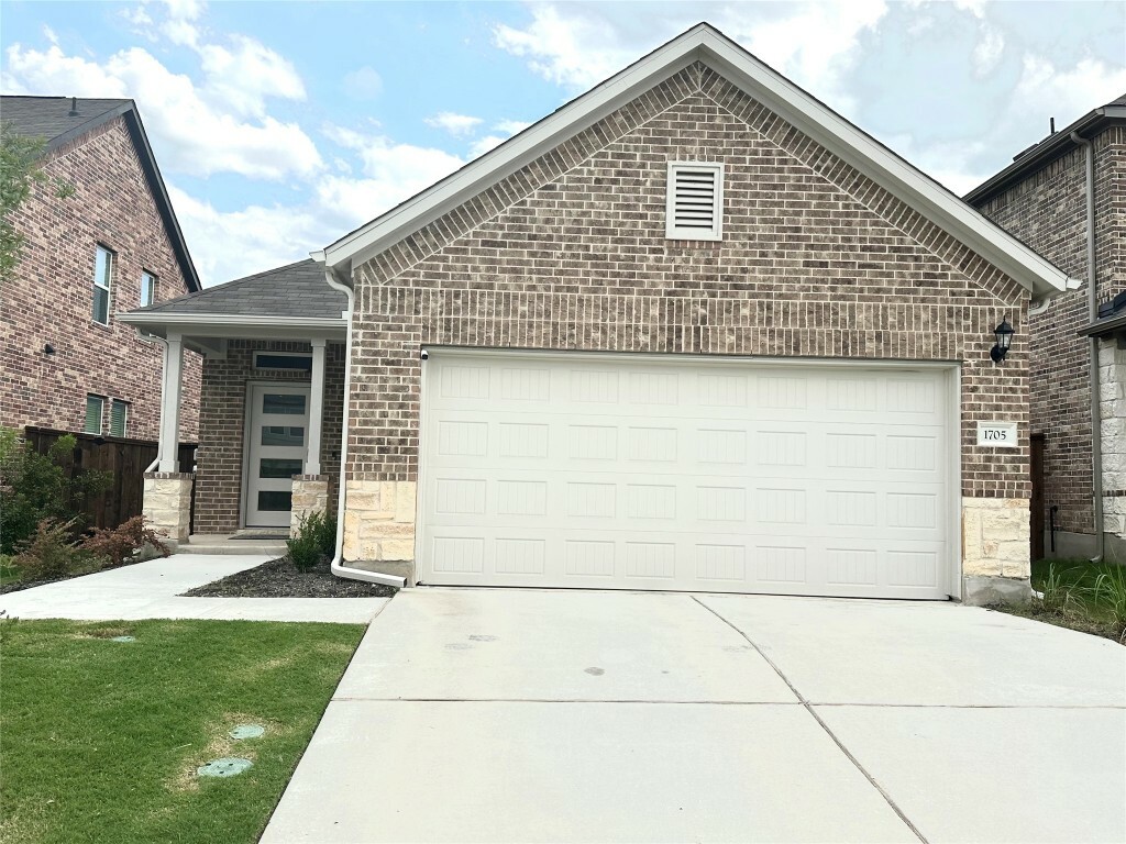 Property Photo: 1705 Alana Falls Avenue TX 78660