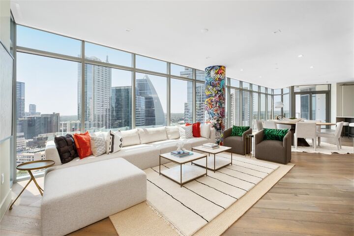 Property Photo: 501 West Avenue 2001 TX 78701