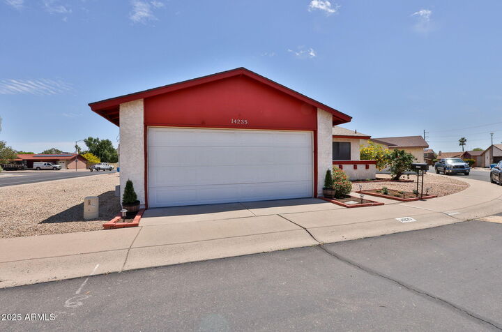 Property Photo: 14235 N 26th Drive &Gt AZ 85023