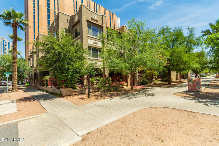 Property Photo:  387 N 2nd Avenue F2  AZ 85003