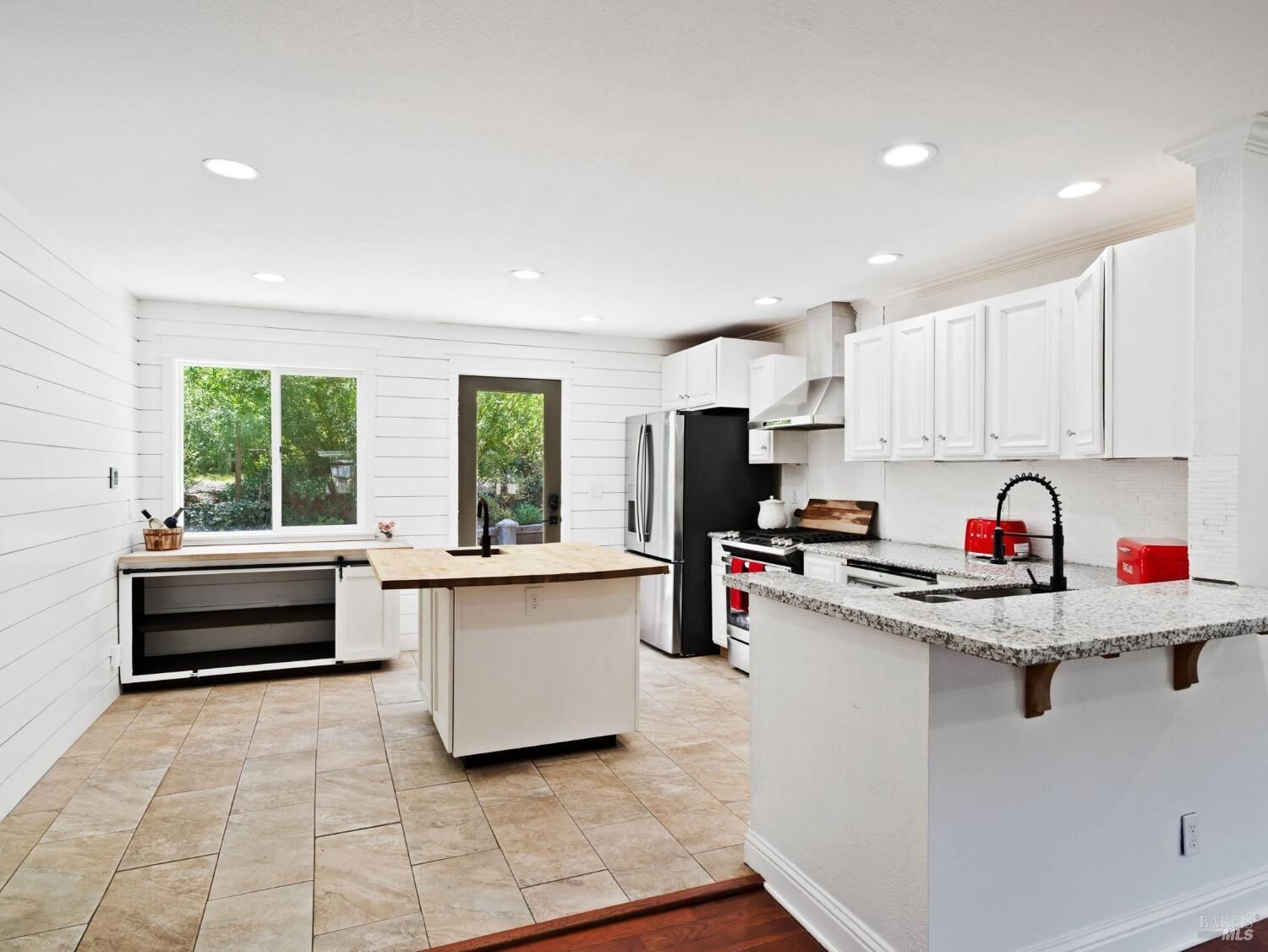Property Photo:  1901 Road B  CA 95470 