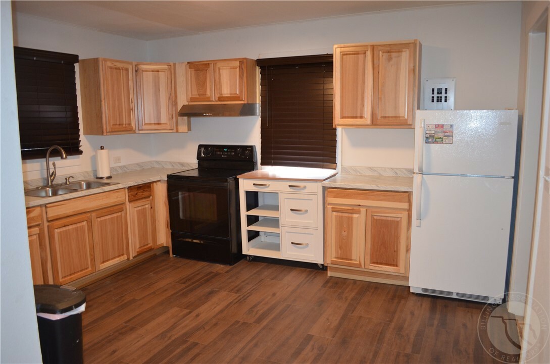 Property Photo: 723 2nd Street South MT 59034