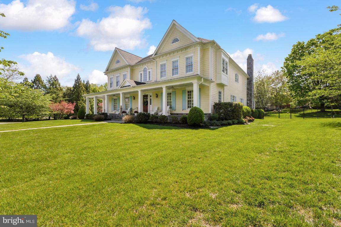 Property Photo: 9825 Carmelita Drive MD 20854
