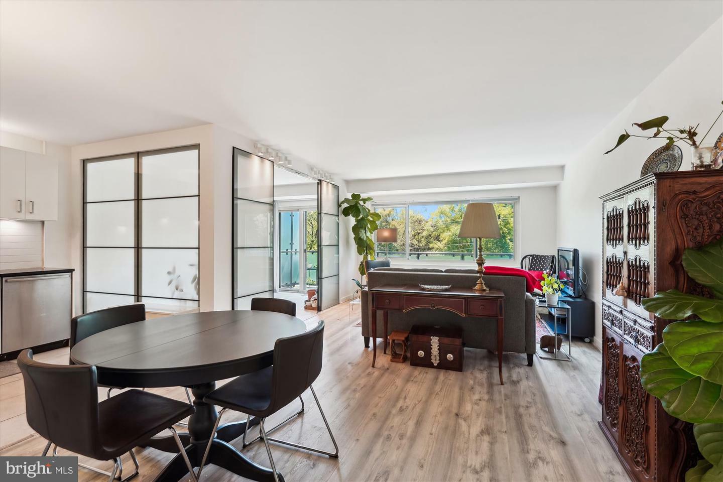 Property Photo: 4201 Cathedral Avenue NW 610W DC 20016