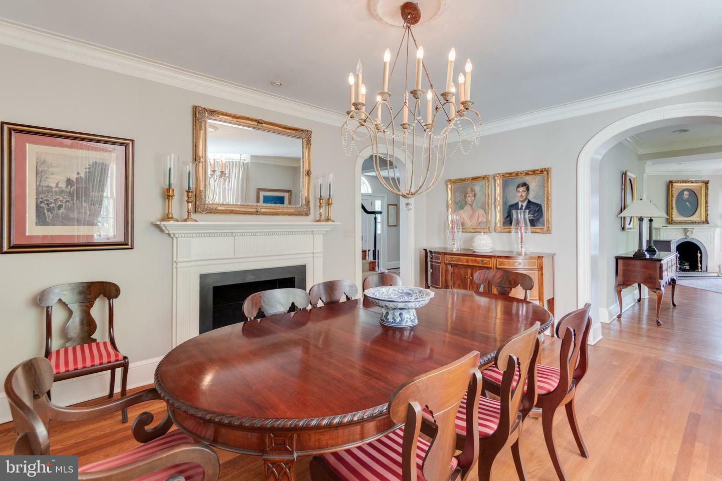 Property Photo: 1911 Belle Haven Road VA 22307