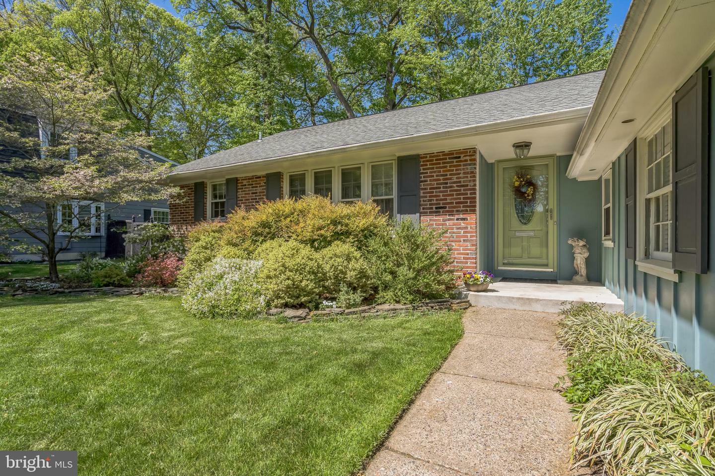 Property Photo: 116 Deerfield Drive NJ 08034