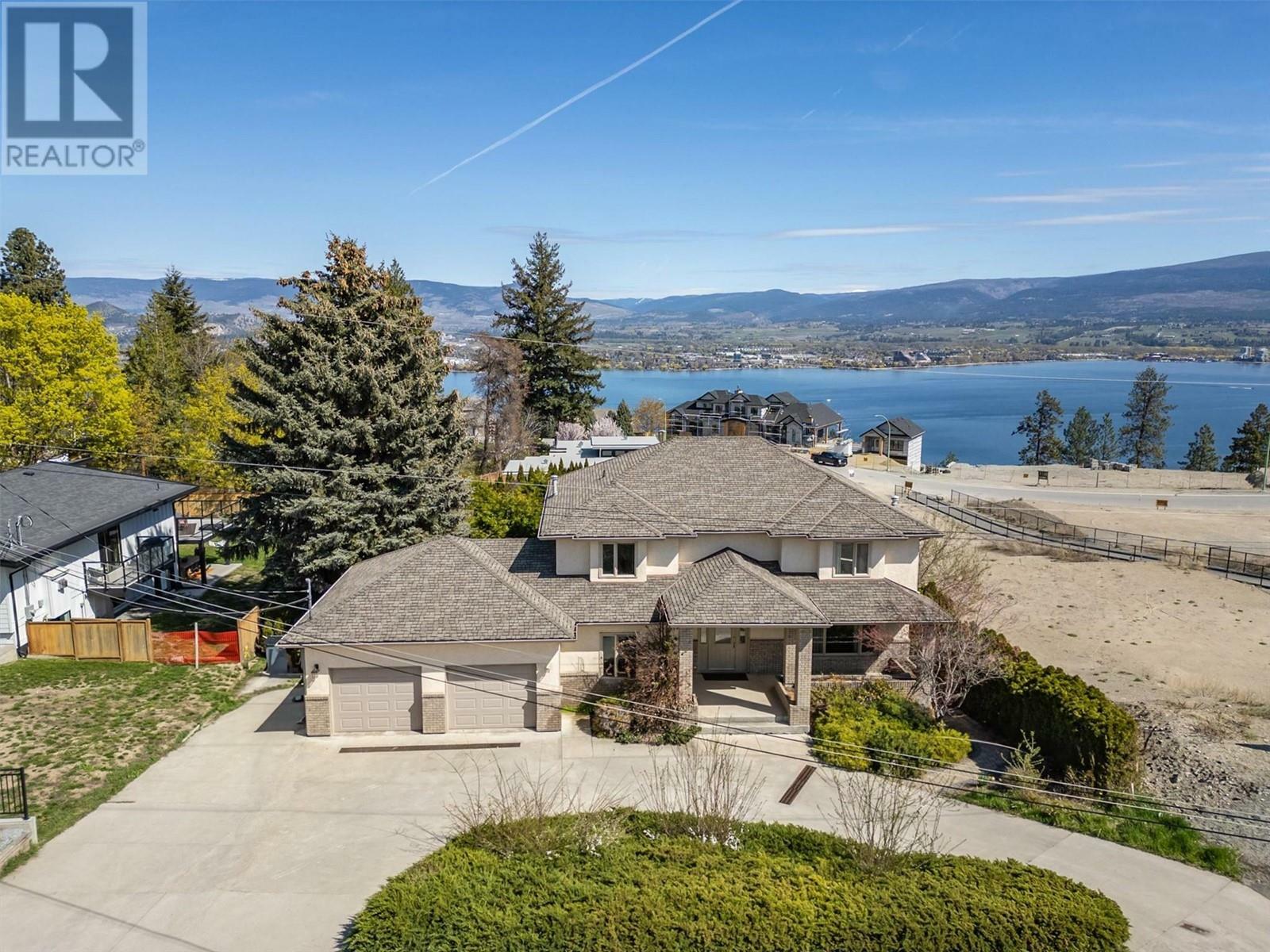 2341 Thacker Drive  West Kelowna BC V1Z 1V6 photo