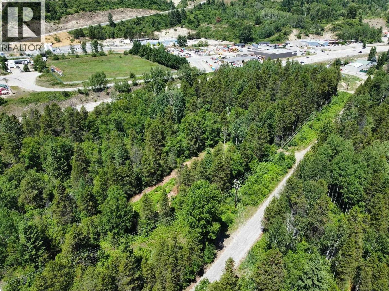 4605 Columbia Avenue  Castlegar BC V1N 4C1 photo