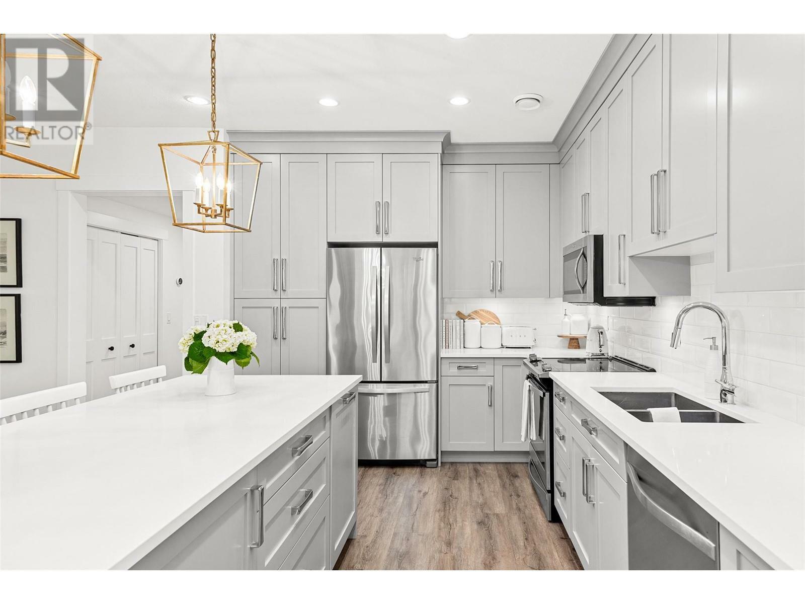 Photo de la propriété: 764 Patterson Avenue BC V1Y 5C8