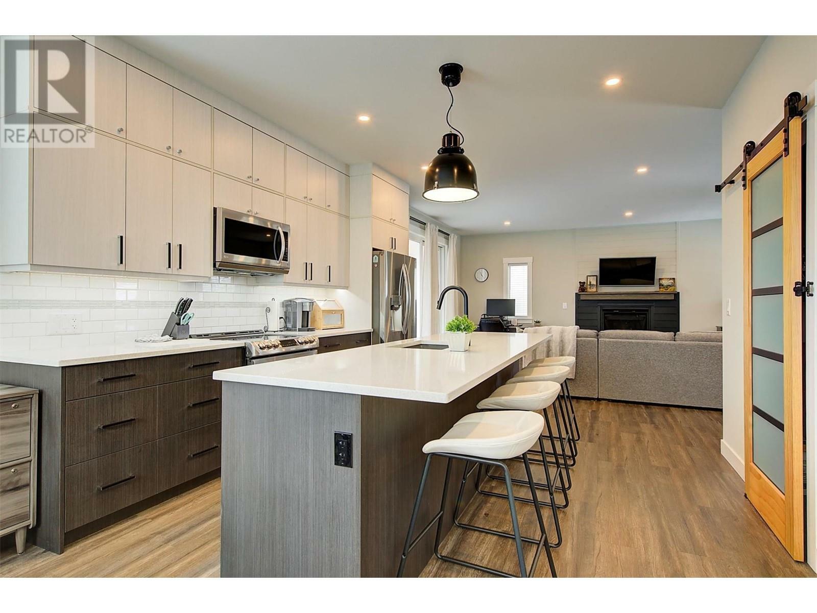 Property Photo: 3704 Inverness Road BC V4T 1J6