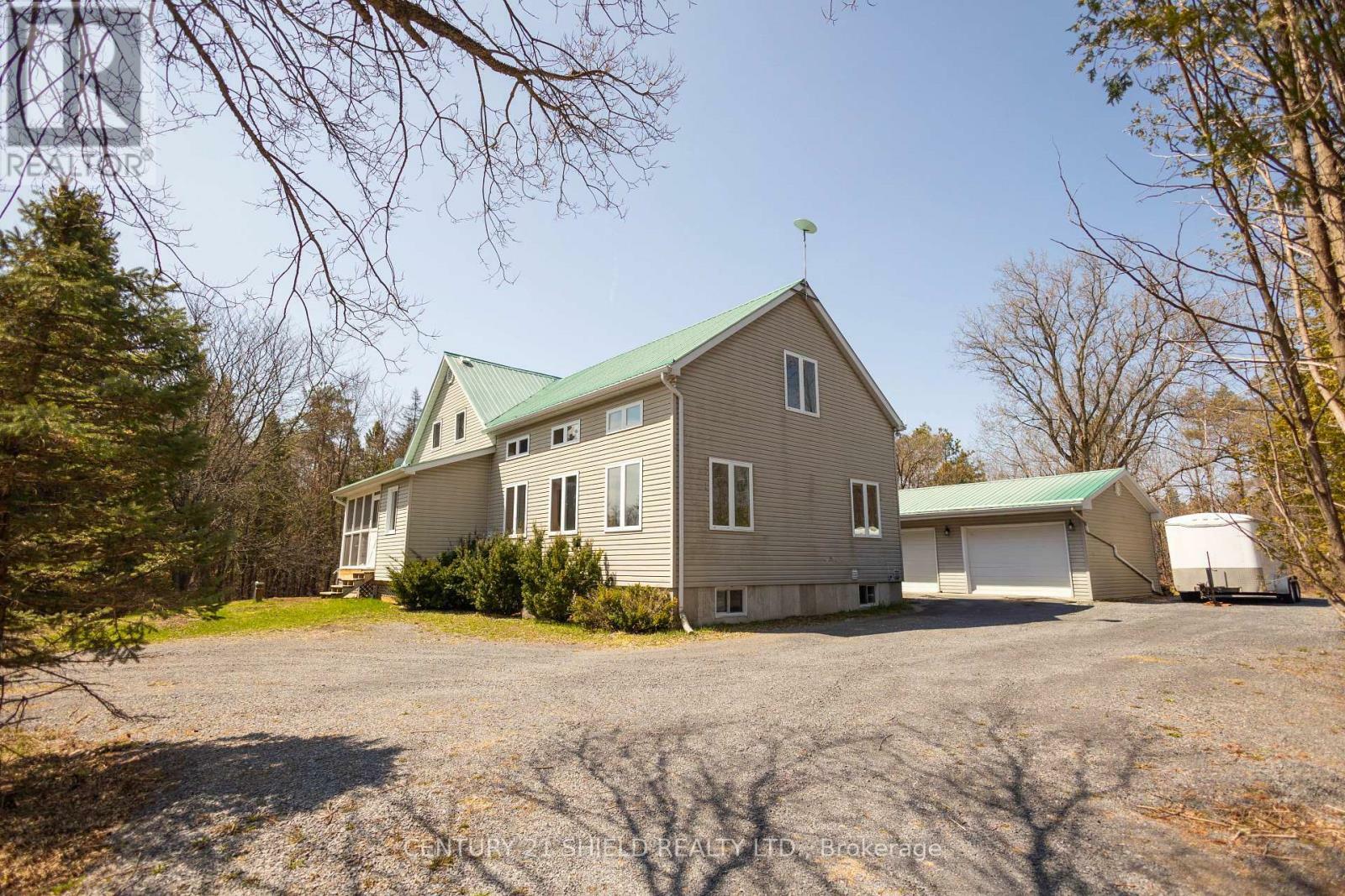 Property Photo: 19867 Kenyon Rd Concession 1 ON K0C 1A0