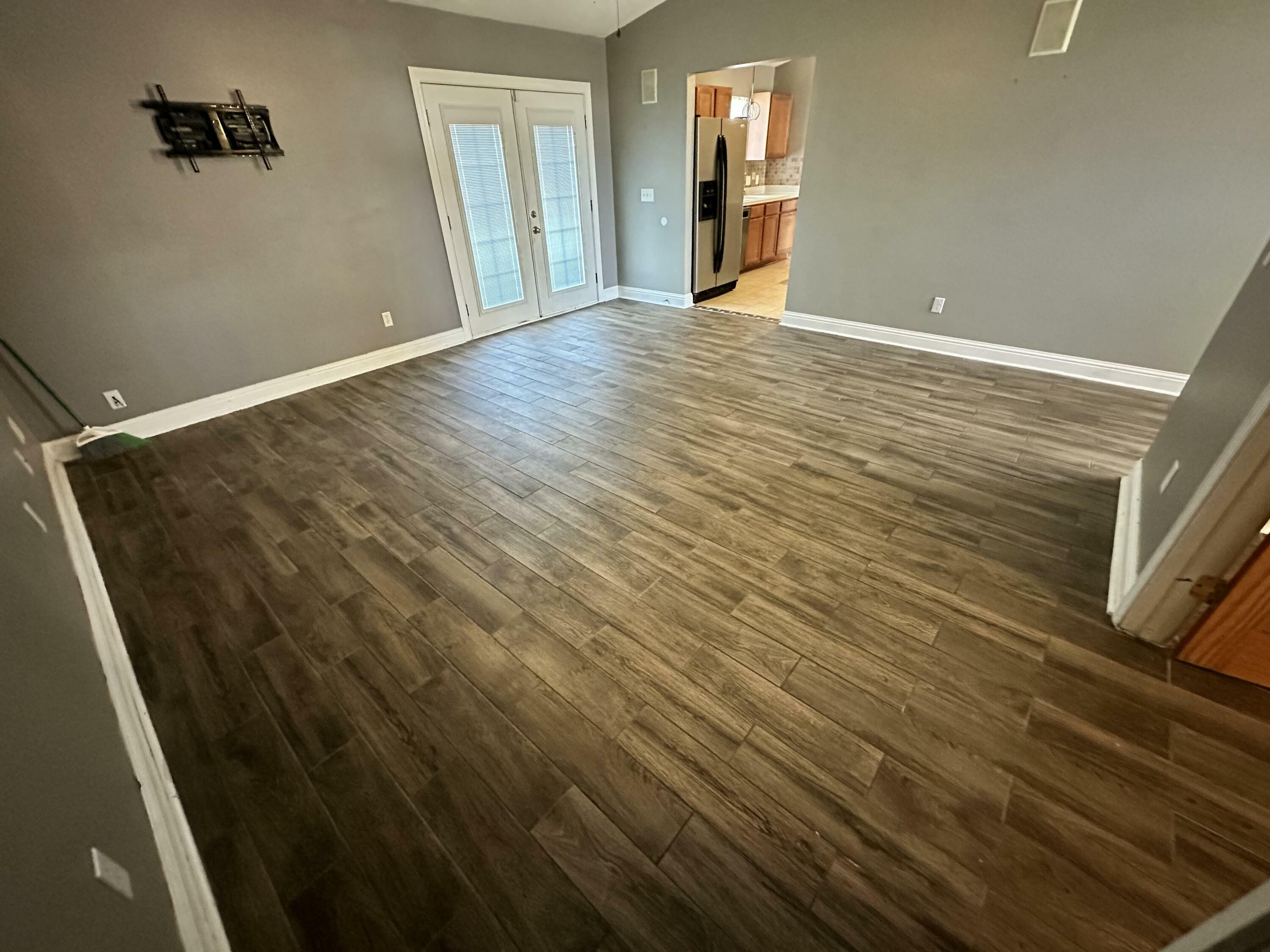 Property Photo: 232 Trish Drive FL 32536