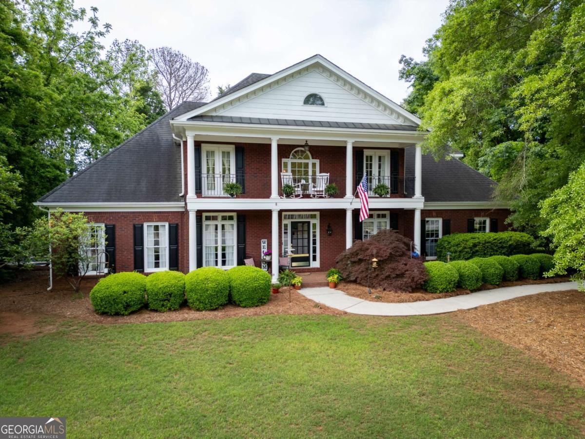 Property Photo: 1060 Fox Hollow Court GA 30666