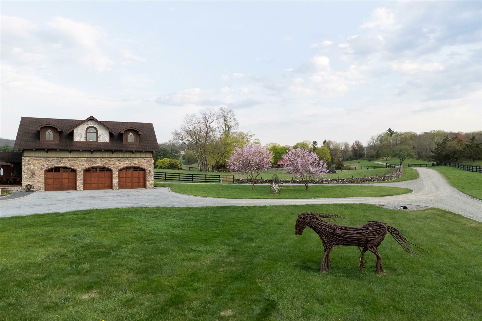Property Photo:  165 Drake Road  NY 12569 