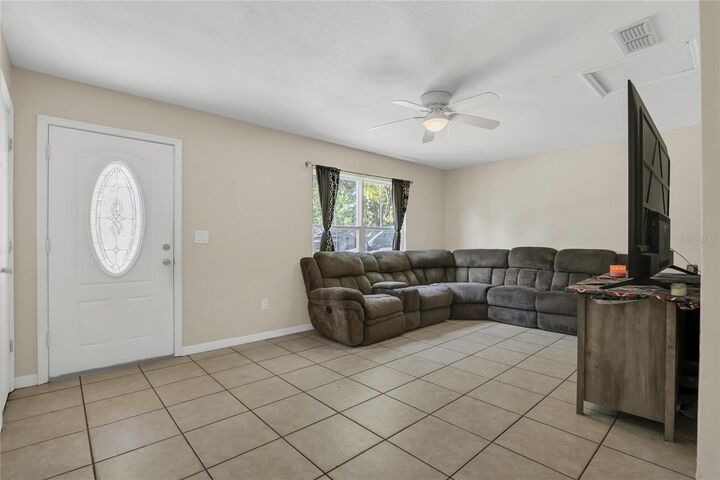 Property Photo:  7208 Thomas Jefferson Circle  FL 33830 