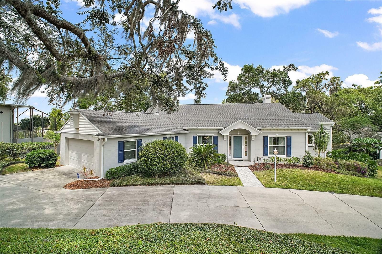 Property Photo: 809 Northside Drive FL 32757