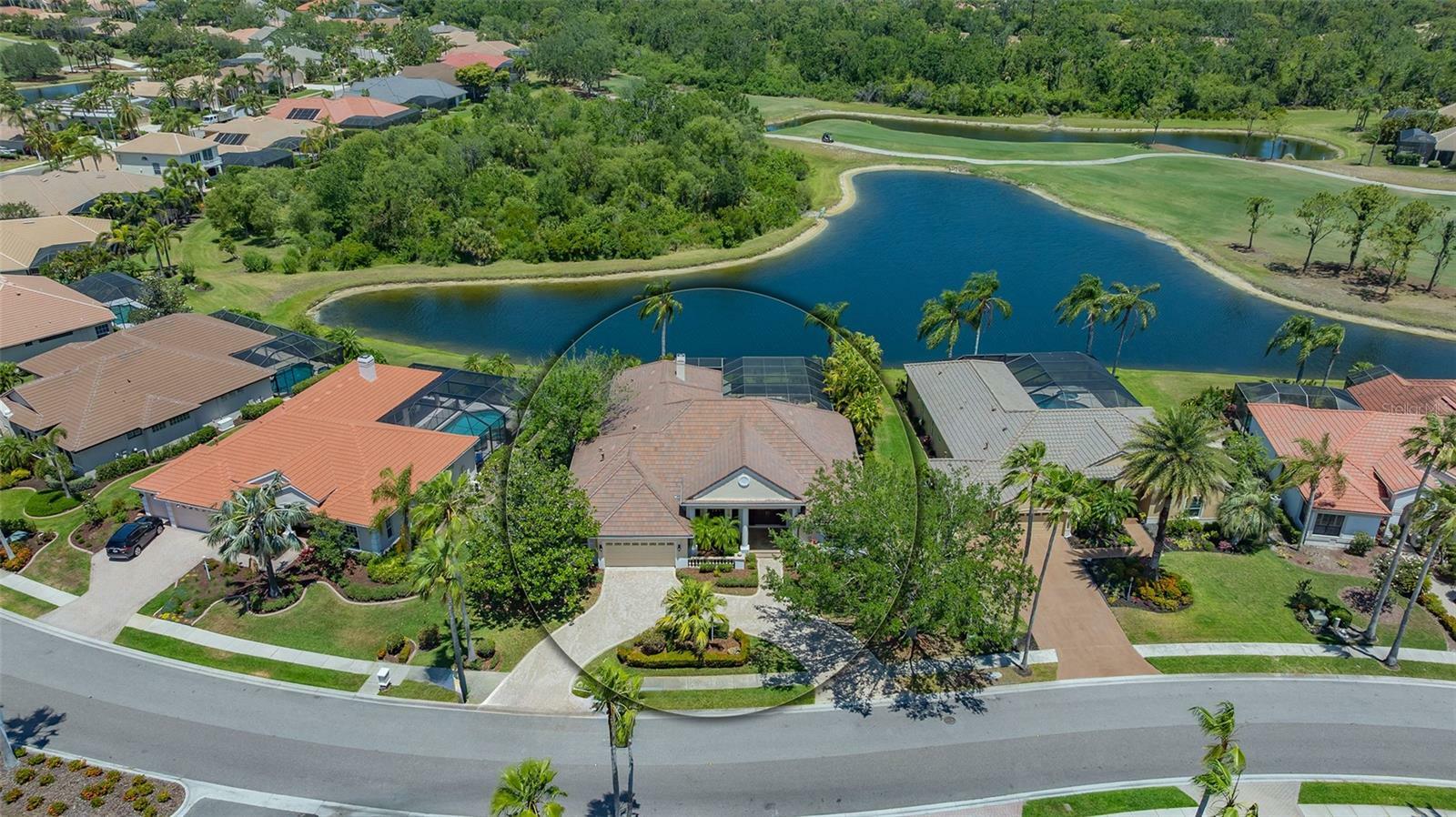 Property Photo: 6633 The Masters Avenue FL 34202