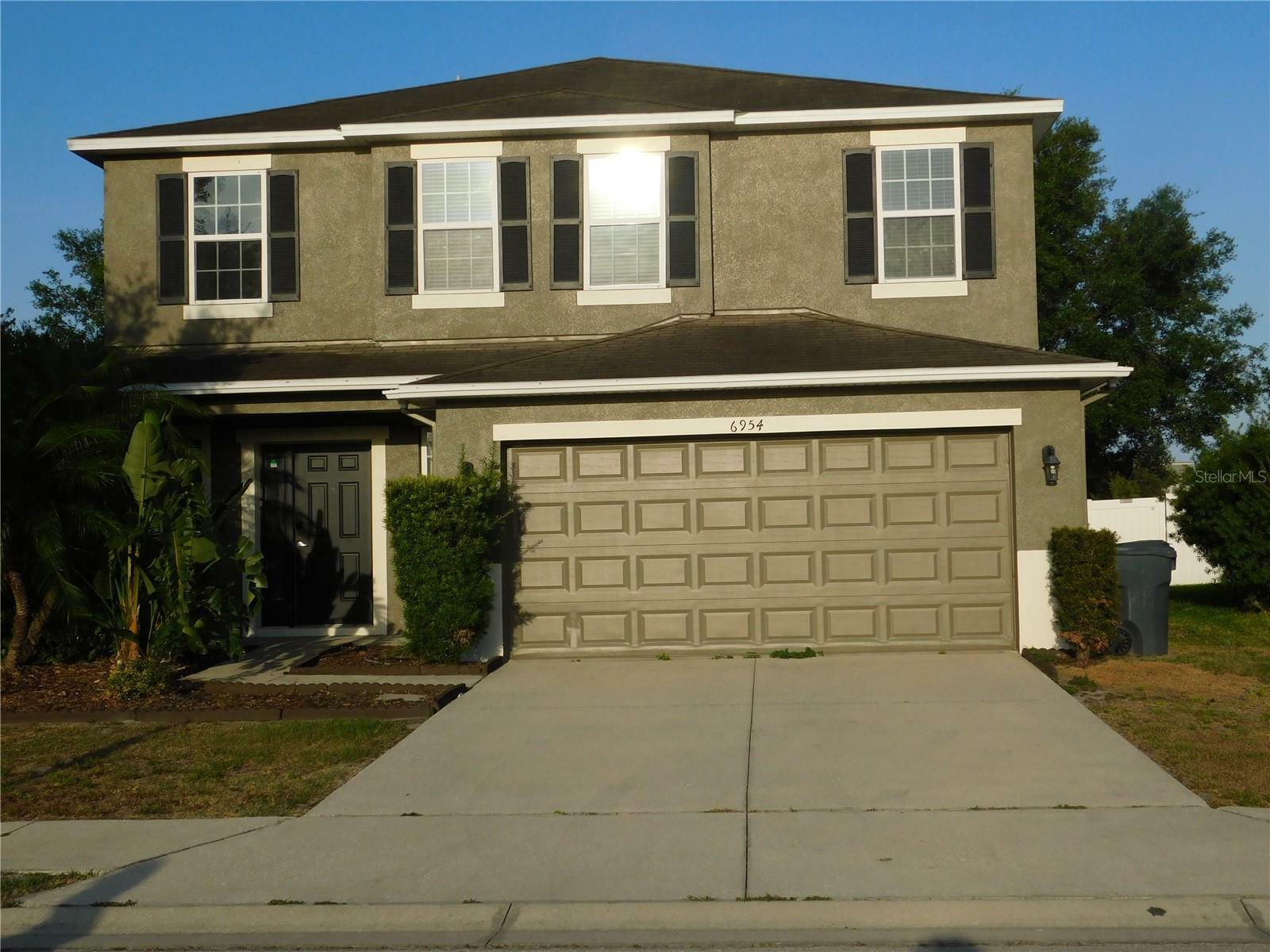 Property Photo: 6954 Glenbrook Drive FL 33811