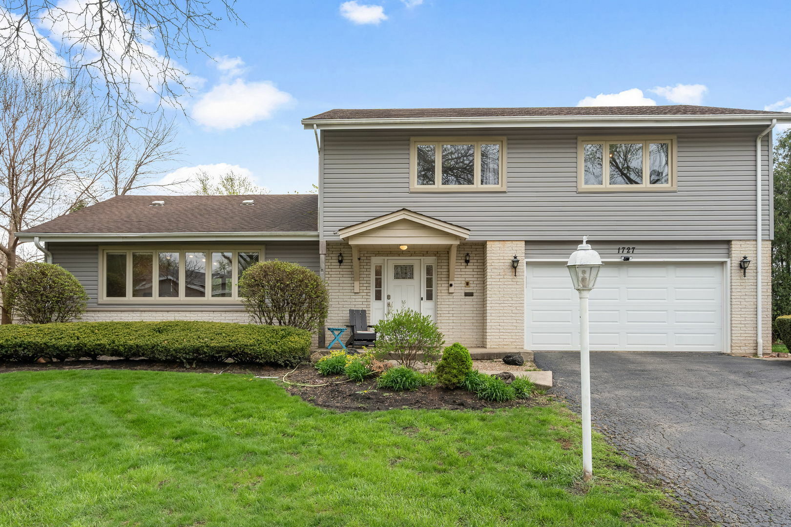 1727 Ellendale Drive  Northbrook IL 60062 photo