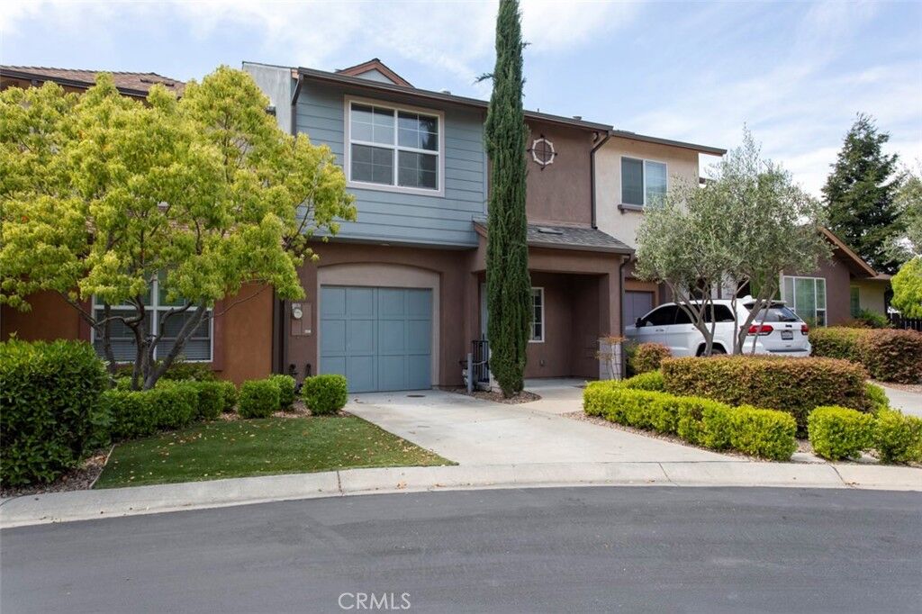 Property Photo: 1182 Galeria Circle CA 93422