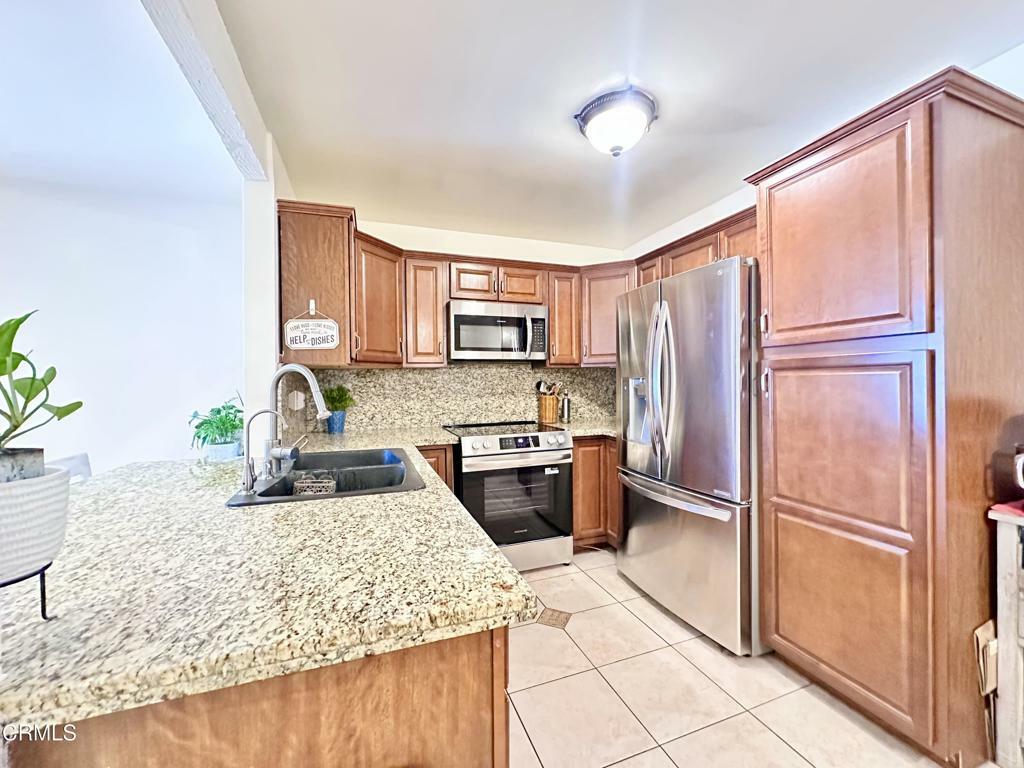 Property Photo: 1300 Saratoga Avenue 1112 CA 93003