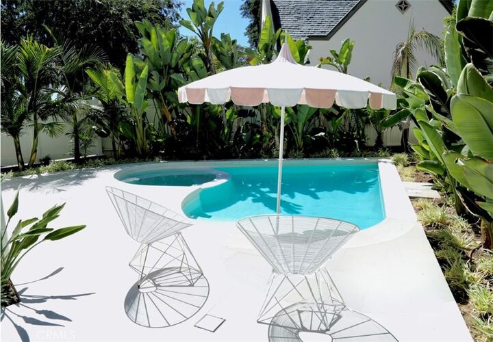 1335 Londonderry Place  Los Angeles CA 90069 photo