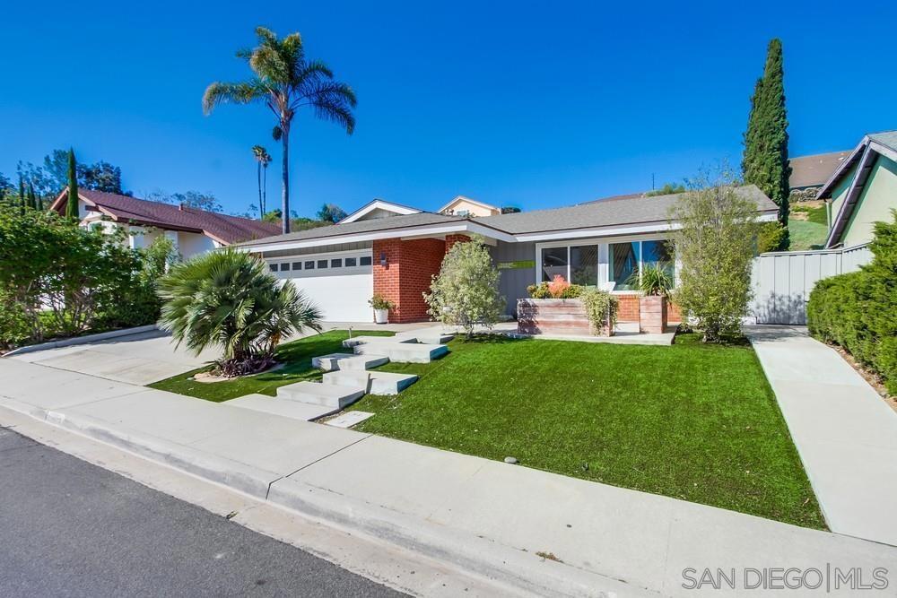 Property Photo: 17056 Palacio Pl CA 92127