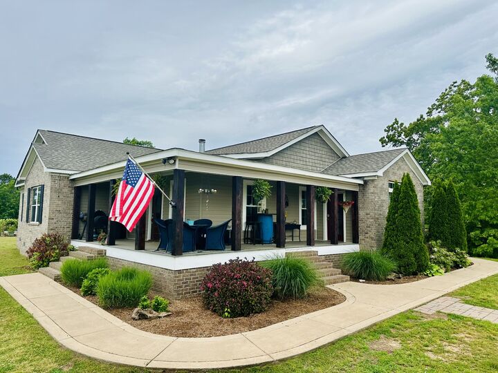 Property Photo: 419 Swan Loop TN 38222