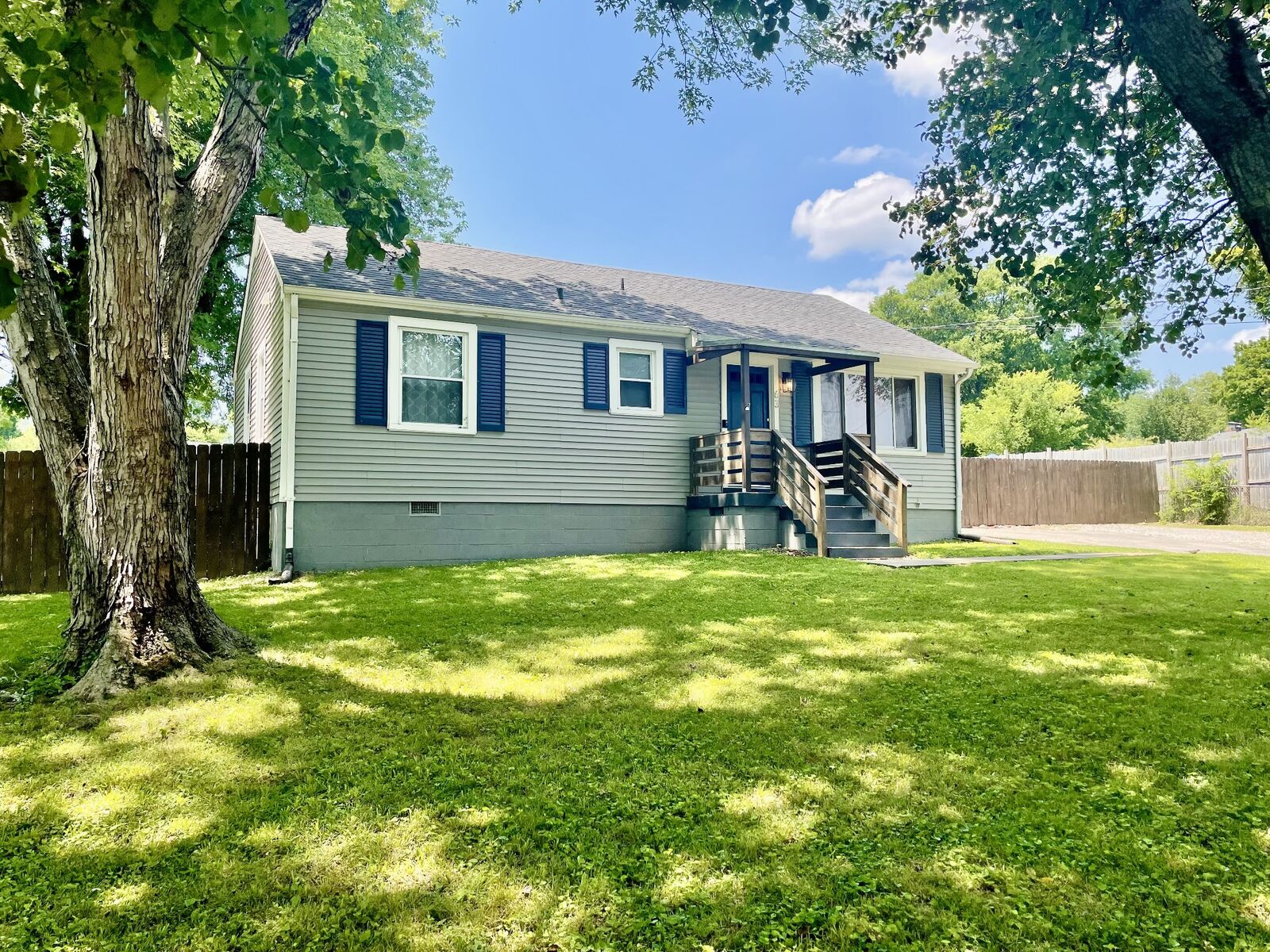 Property Photo:  63 Jonell Dr  TN 37210 