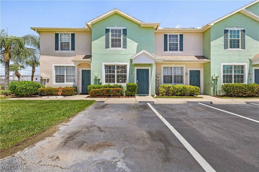 Property Photo: 3646 Pine Oak Circle 102 FL 33916