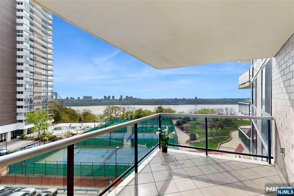Property Photo: 1512 Palisade Avenue 6B NJ 07024