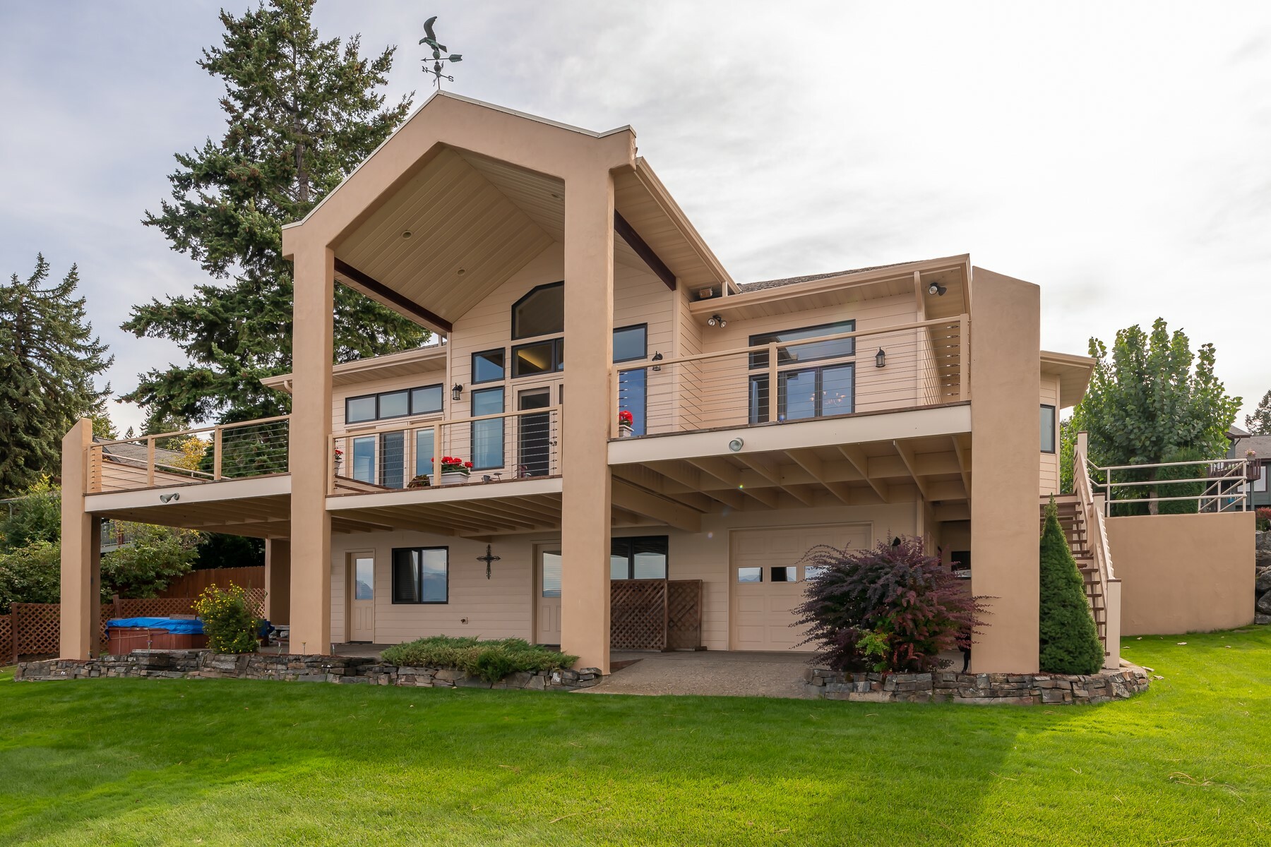 Property Photo: 741 Lakeside Boulevard MT 59922