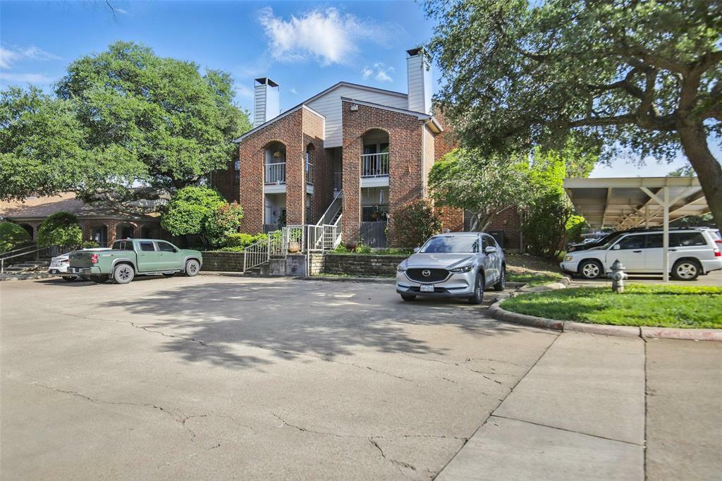 Property Photo: 3244 Donnelly Circle 1110 TX 76107