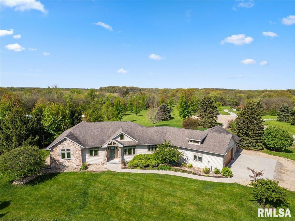 Property Photo: 2297 Deer Ridge Court IL 61725