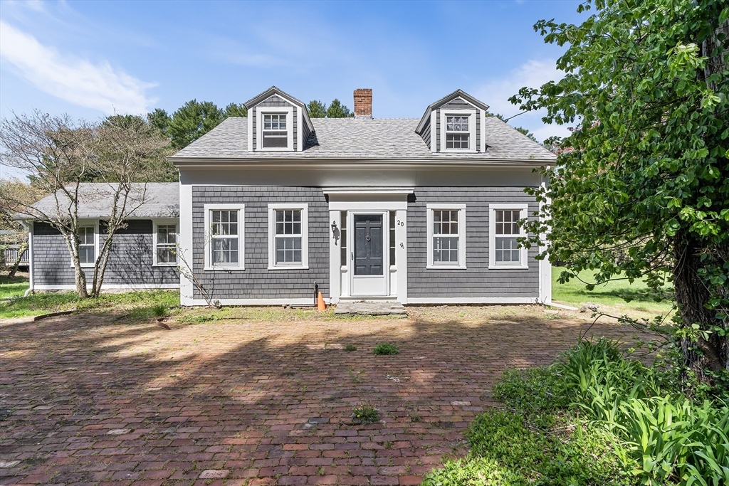 20 School St  Rehoboth MA 02769 photo