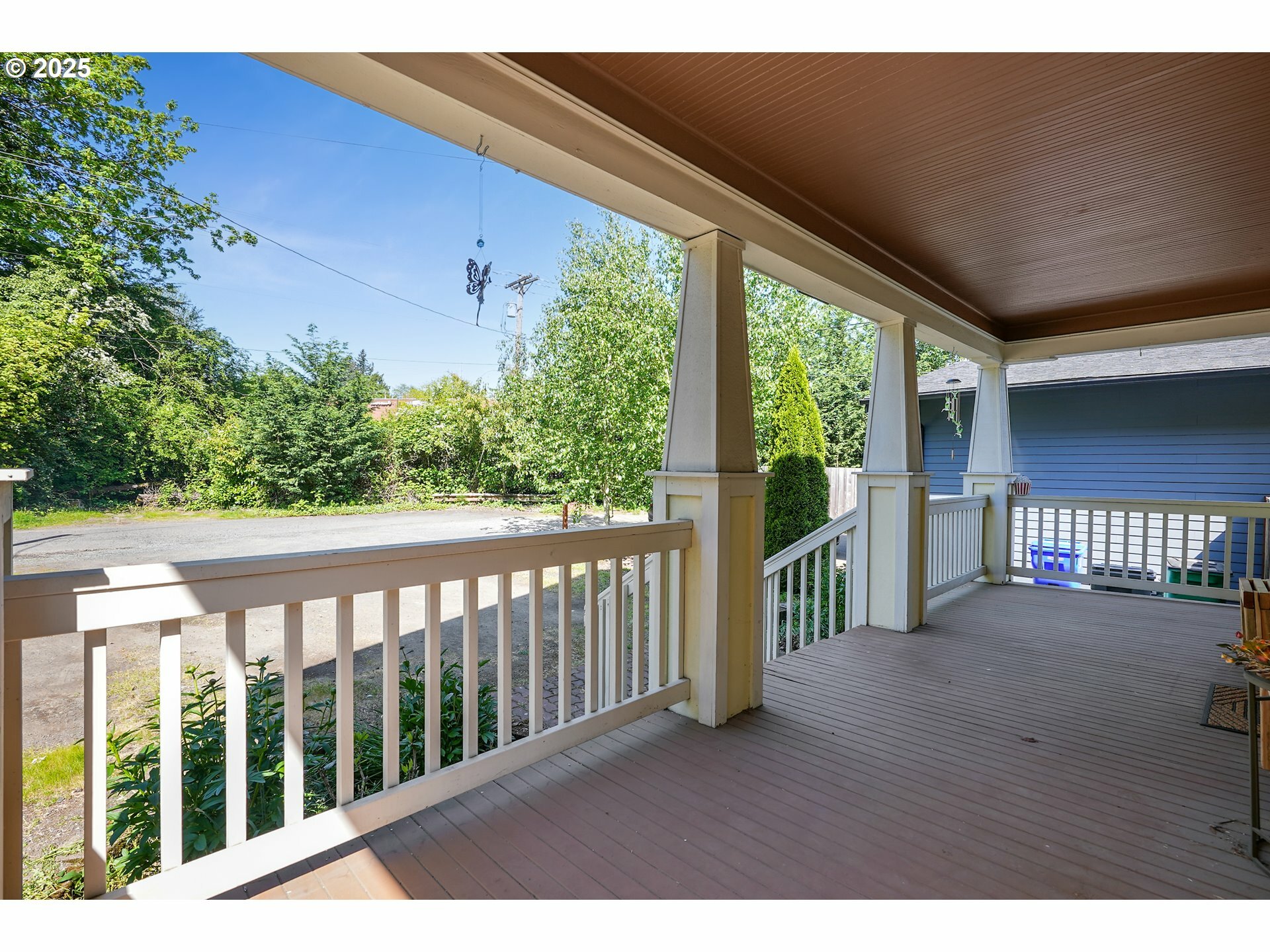 Property Photo: 9306 SW 30th Ave OR 97219