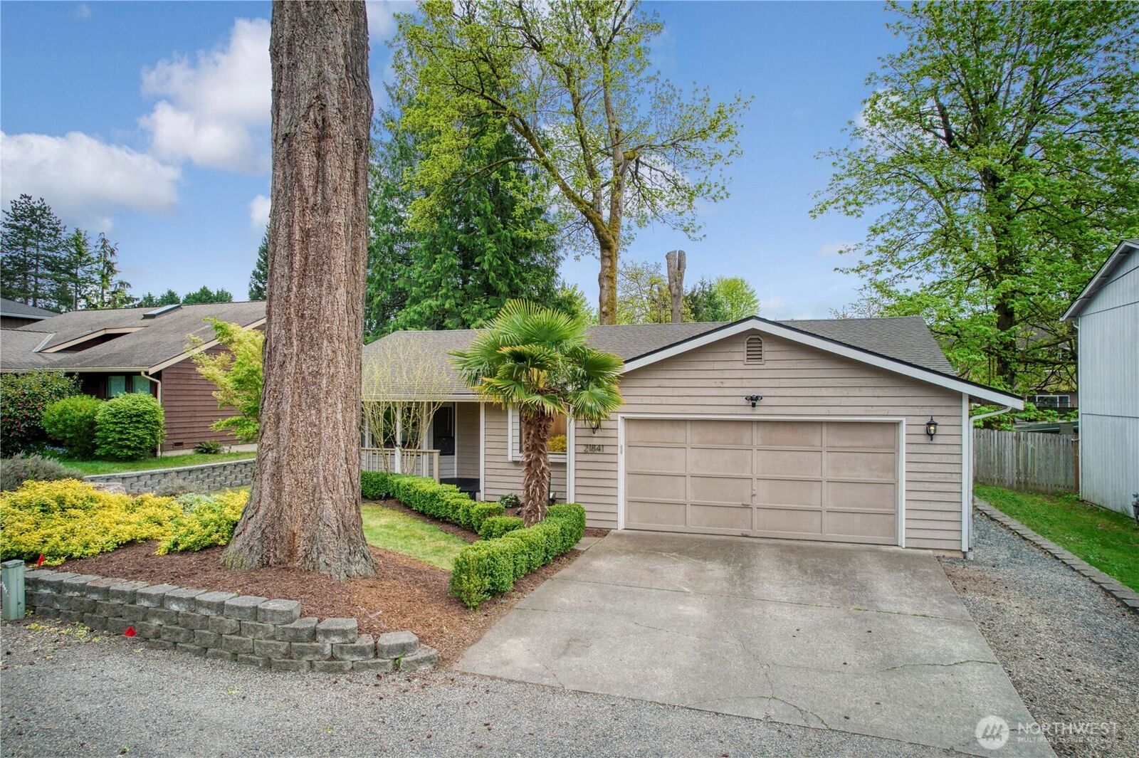 Property Photo:  21841 SE 266th Street  WA 98038 