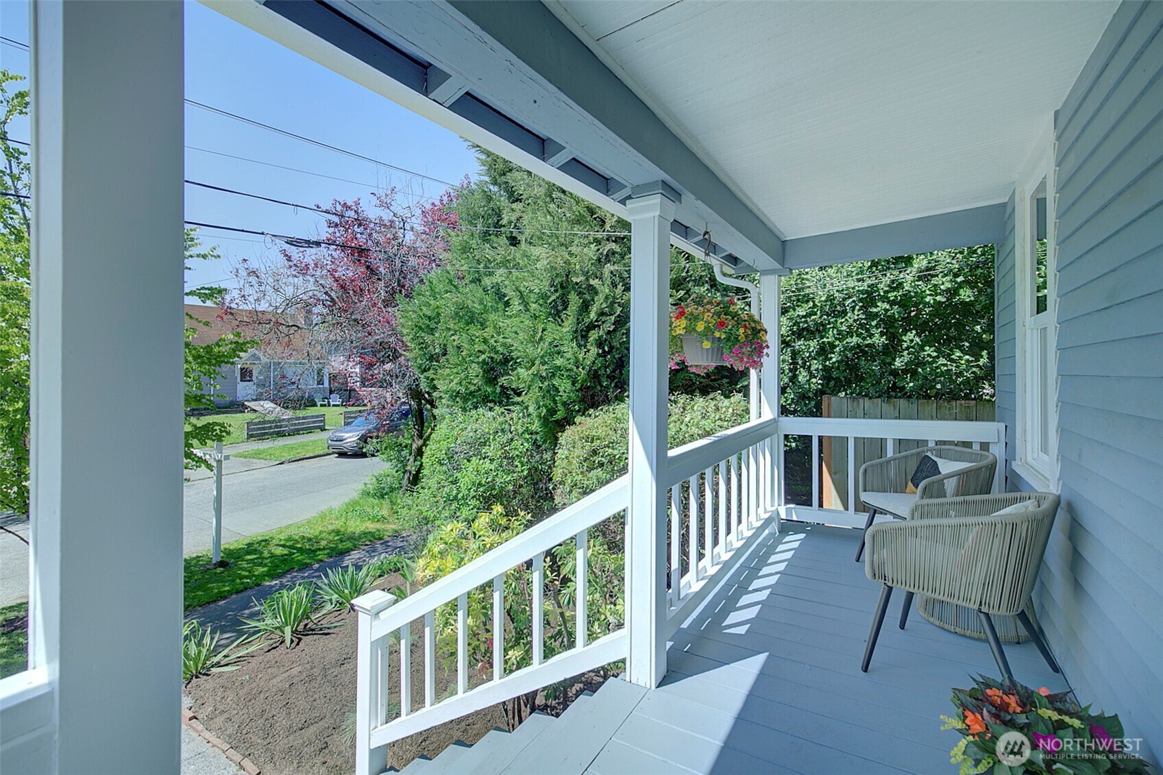 Property Photo: 6218 6th Avenue NW WA 98107
