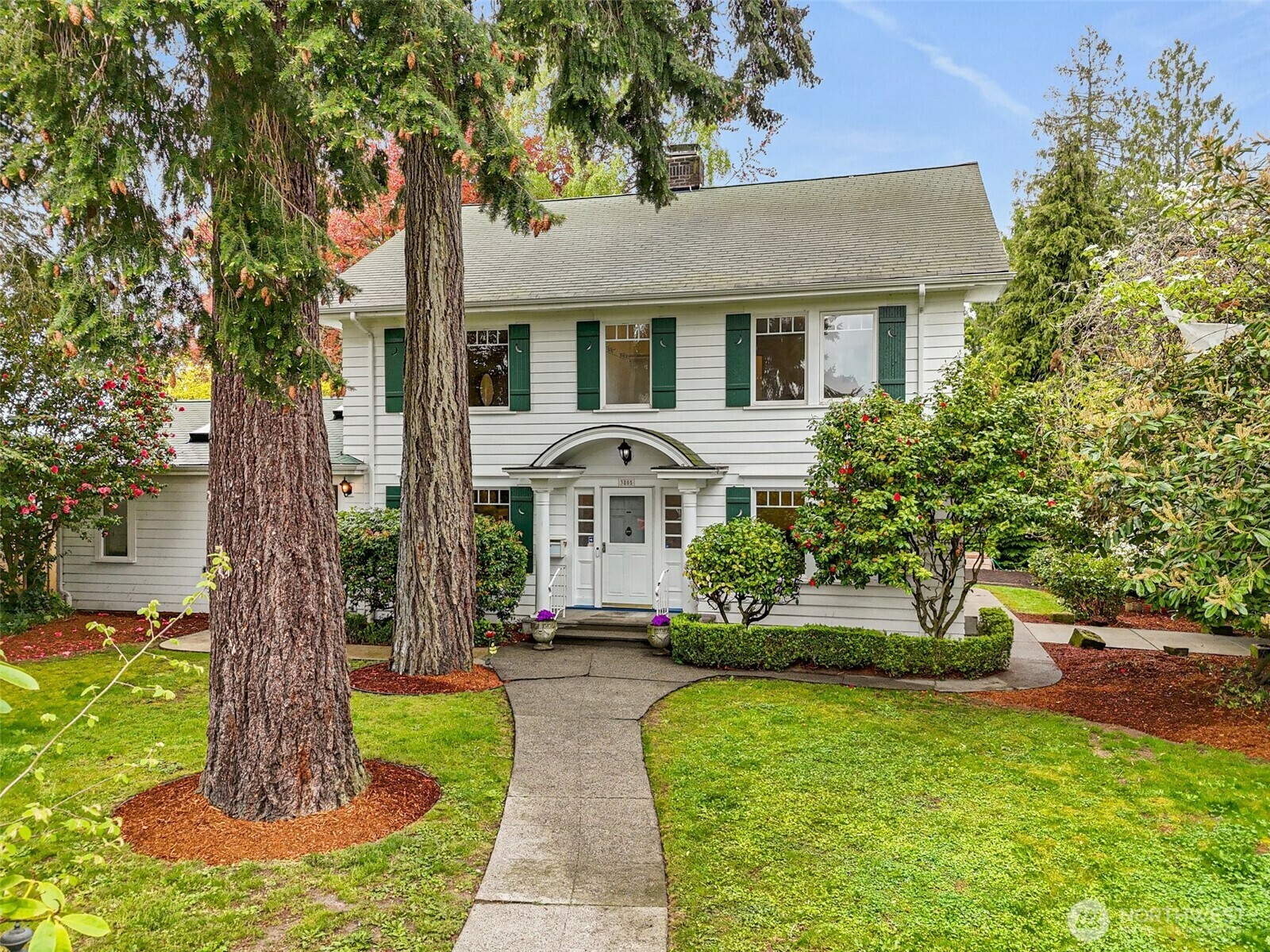 Property Photo: 3805 45th Avenue SW WA 98116