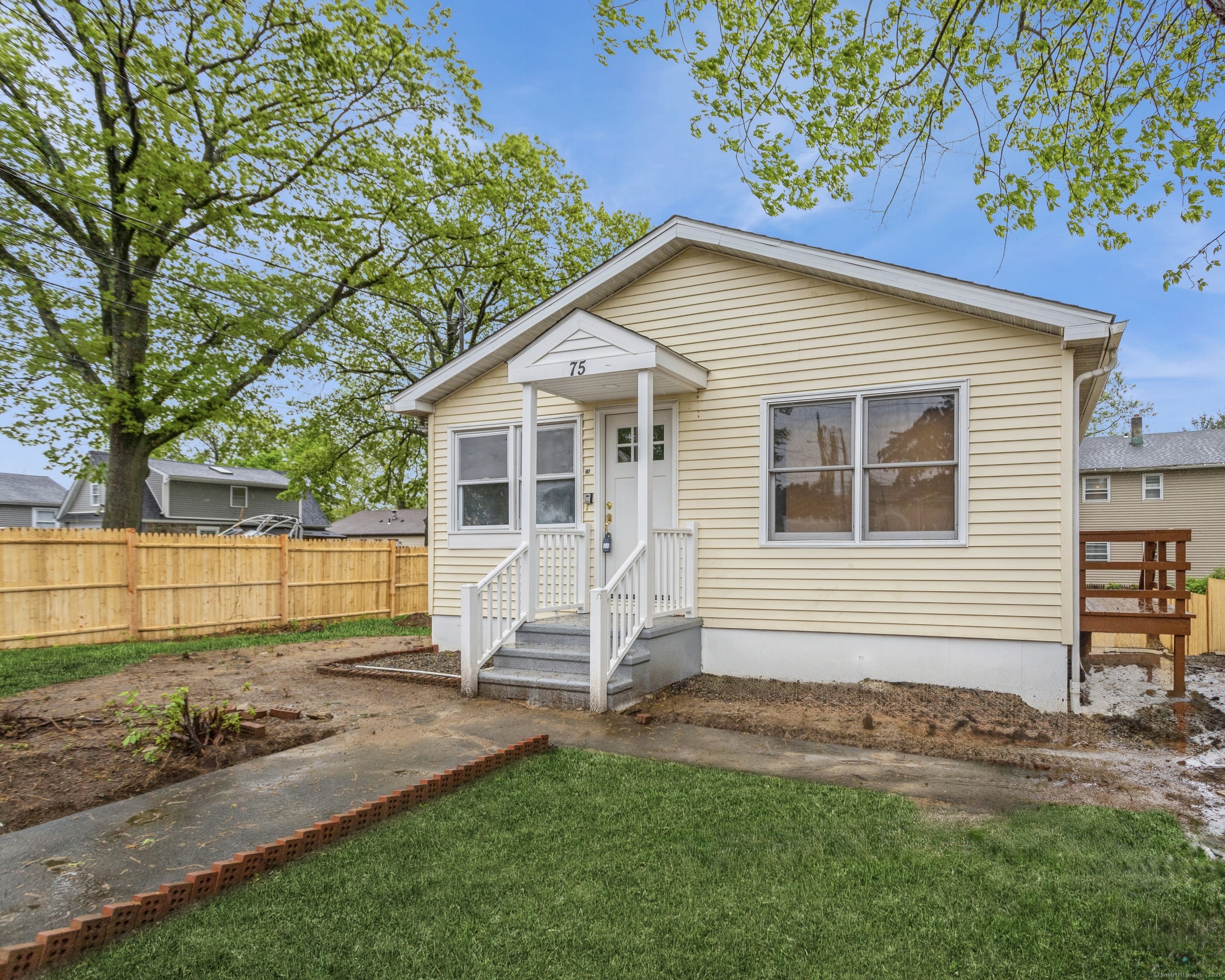 Property Photo: 75 Edwards Street CT 06606