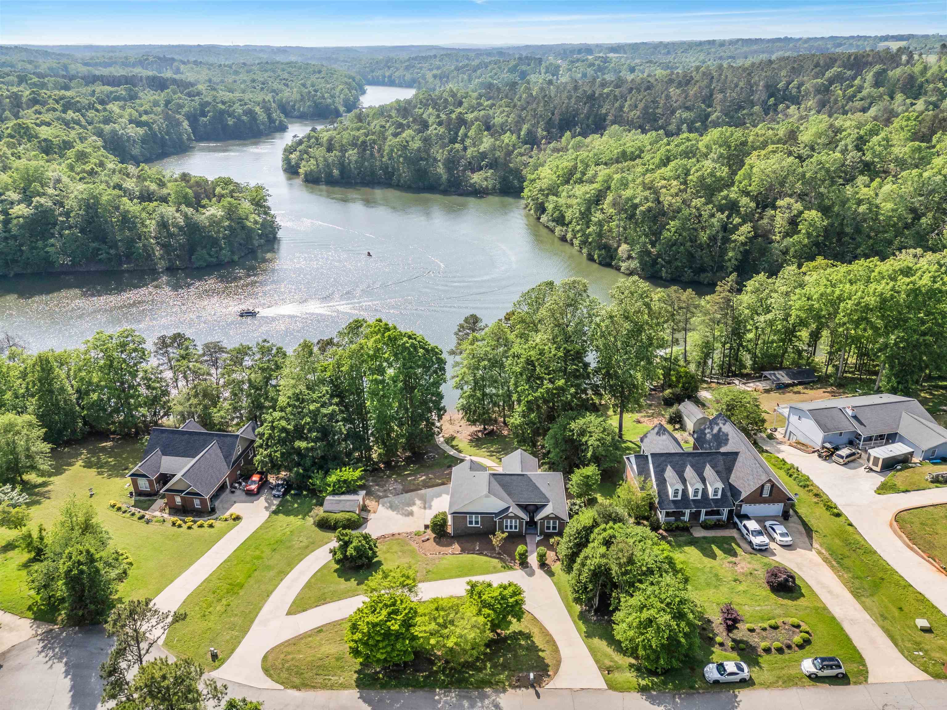 168 Lakeshore Drive  Chesnee SC 29323 photo